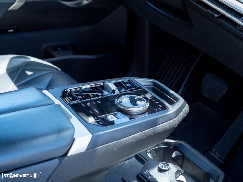 BMW iX xDrive 40 - 19