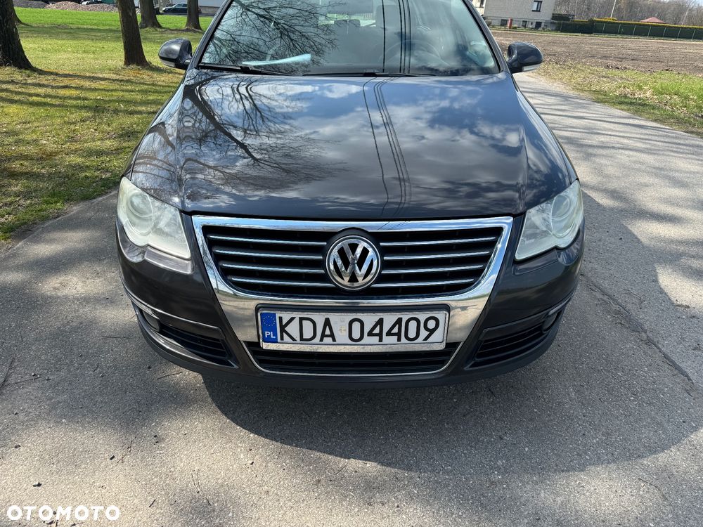 Volkswagen Passat 2.0 TDI Highline - 2