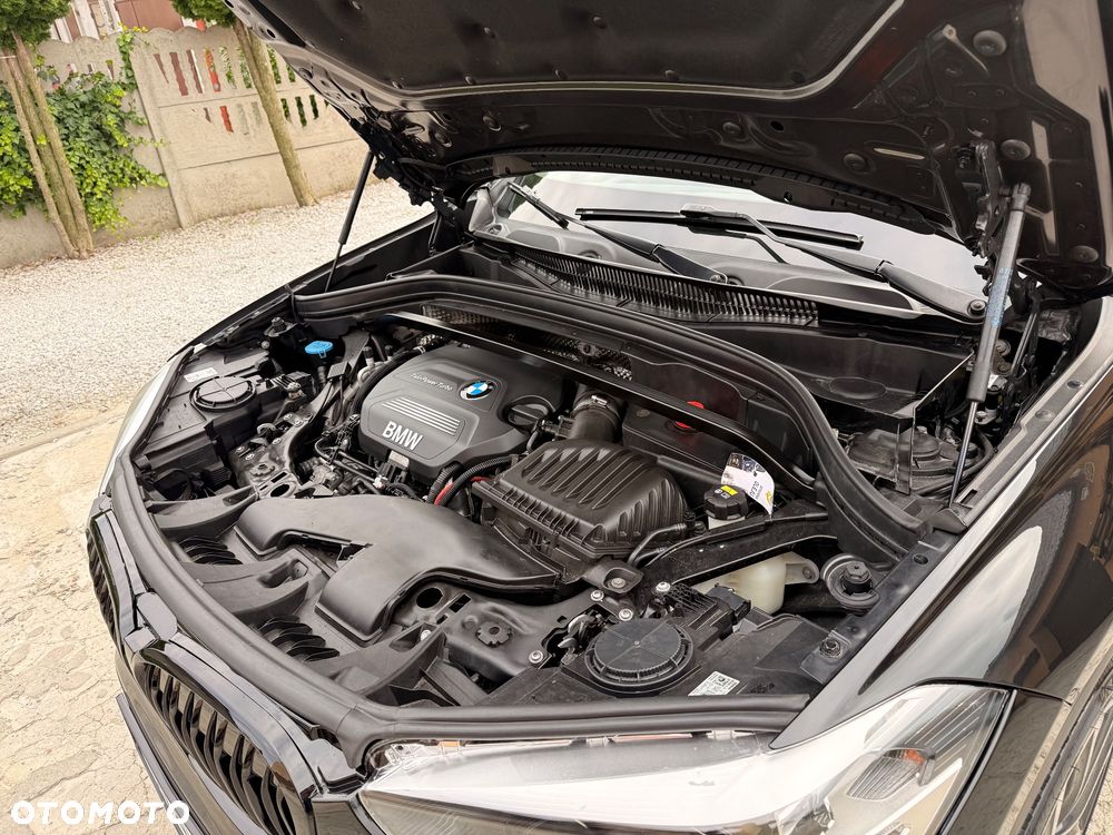 BMW X1 xDrive18d - 38