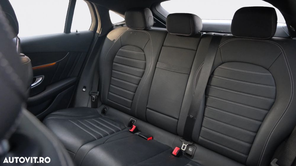 Mercedes-Benz GLC Coupe 250 4MATIC - 28