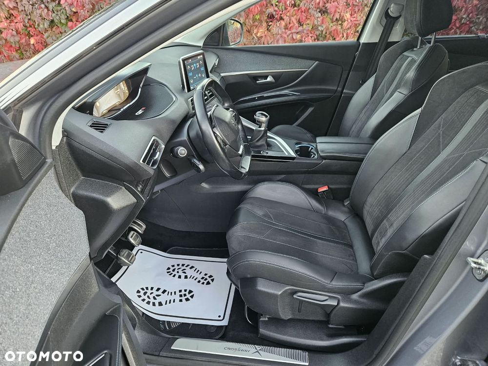 Peugeot 5008 BlueHDi 130 Crossway - 32