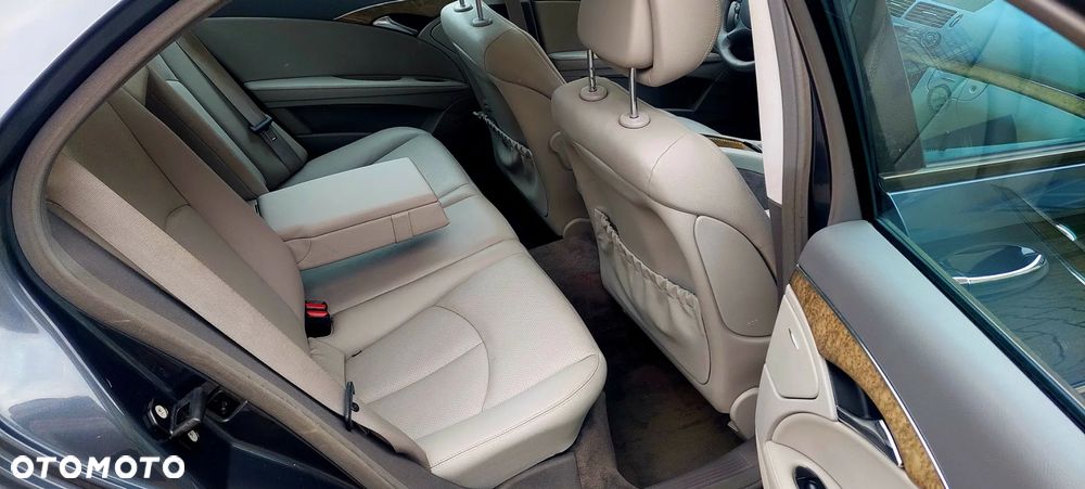 Mercedes-Benz Klasa E 280 4-Matic Avantgarde - 10