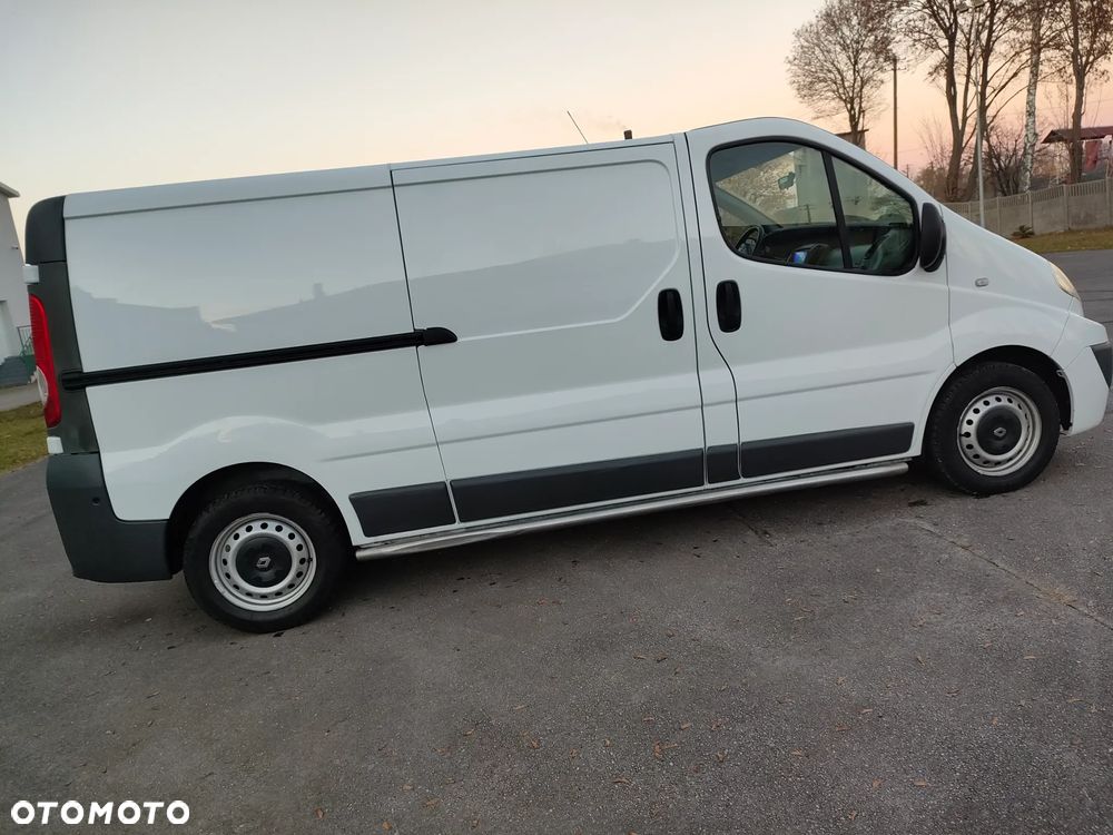 Renault Trafic - 9
