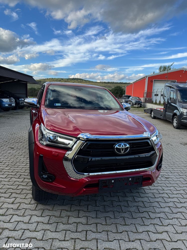 Toyota Hilux 2.8D 204CP 4x4 Double Cab AT MHEV Executive - 31