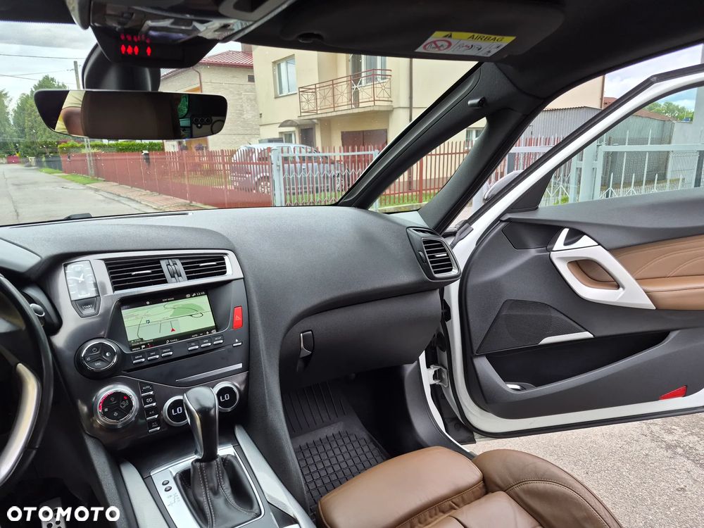 Citroën DS5 2.0 BlueHDi SoChic EAT6 - 21