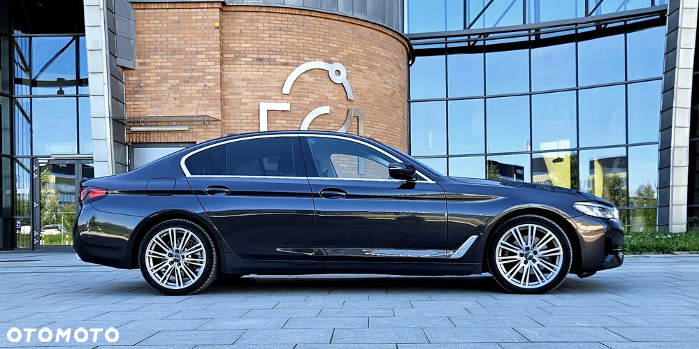 BMW Seria 5 520d xDrive MHEV Business Edition sport - 23