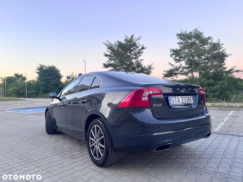 Volvo S60 T5 Drive-E Summum - 8