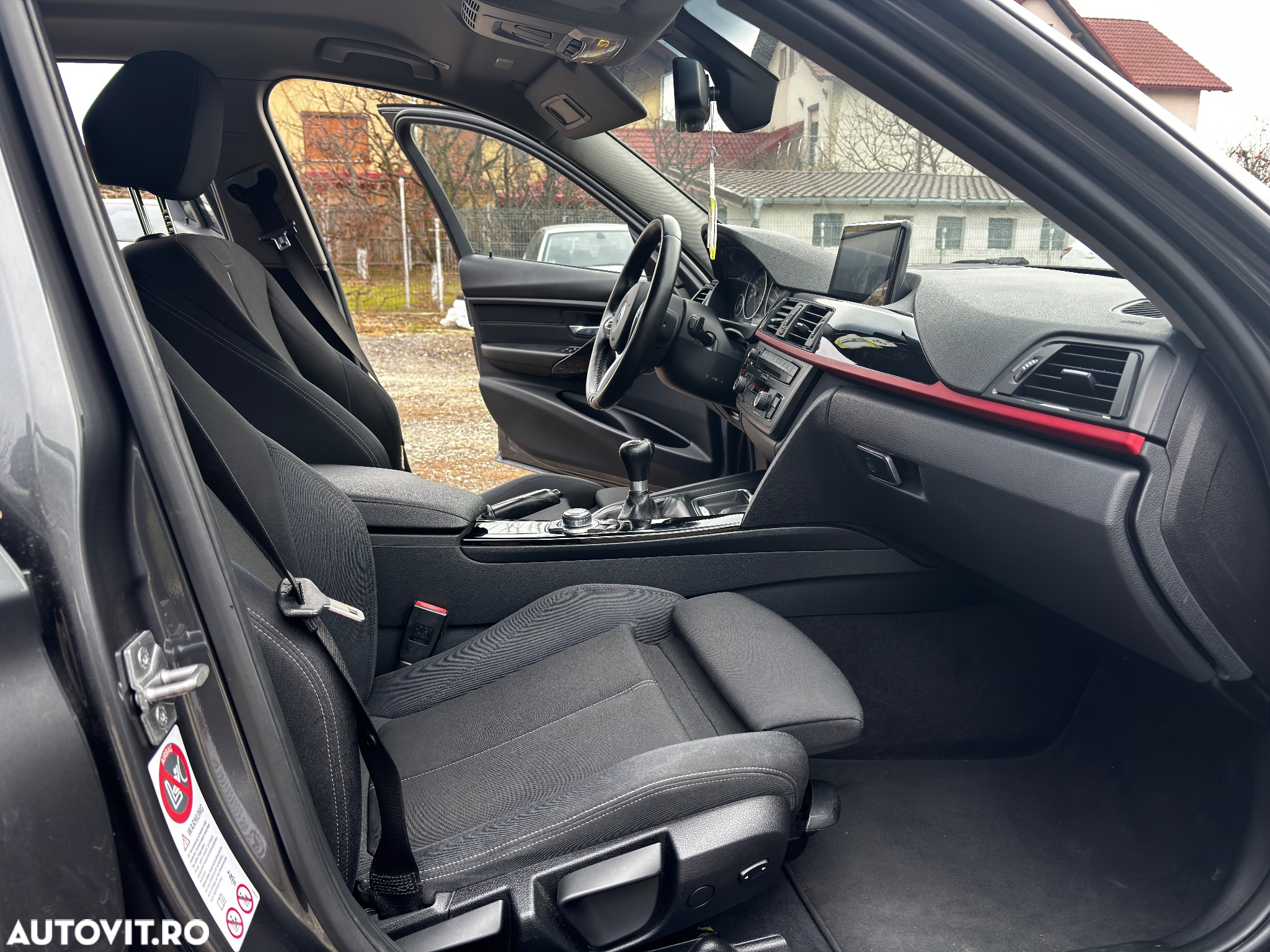 BMW Seria 3 320d xDrive Sport Line - 7