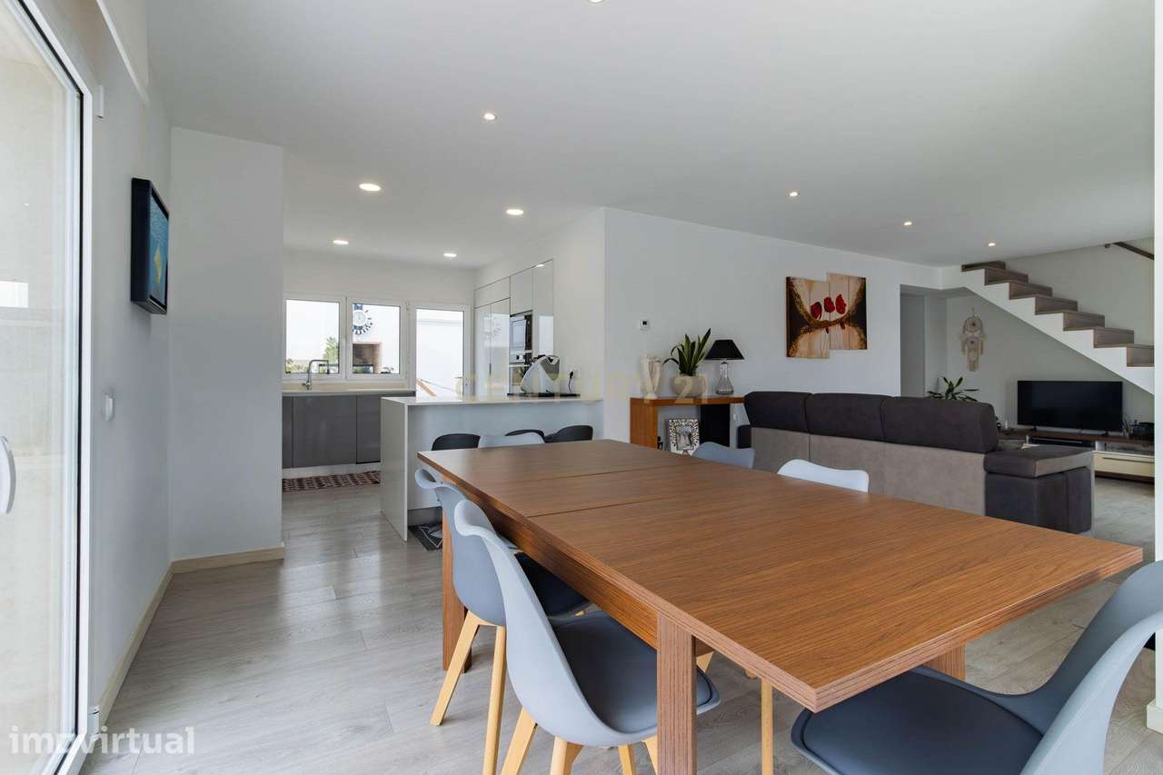 Excelente Moradia T4 Exclusiva com Vista Mar - Grande imagem: 5/40