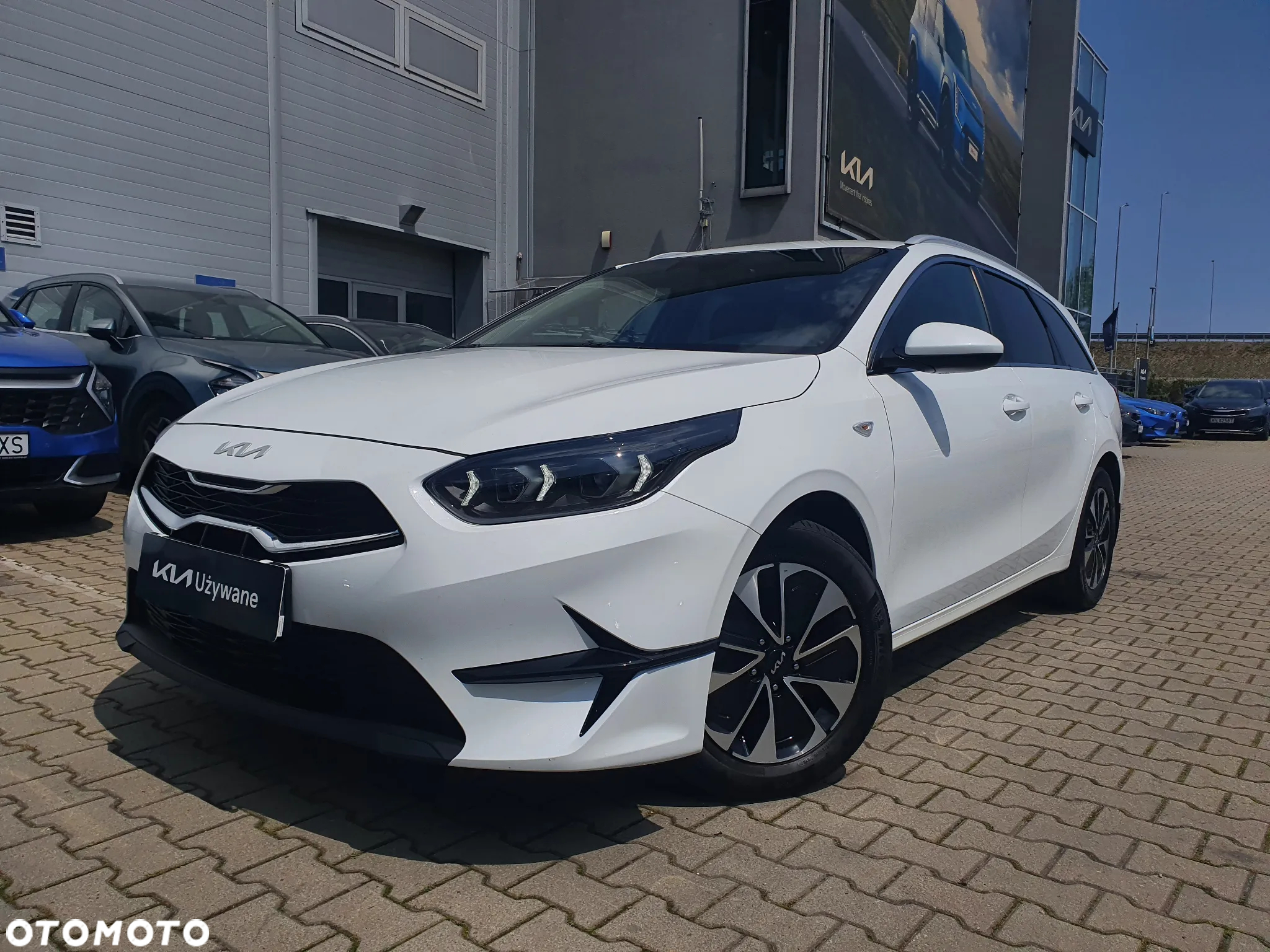 Kia Ceed 1.5 T-GDI M - 11