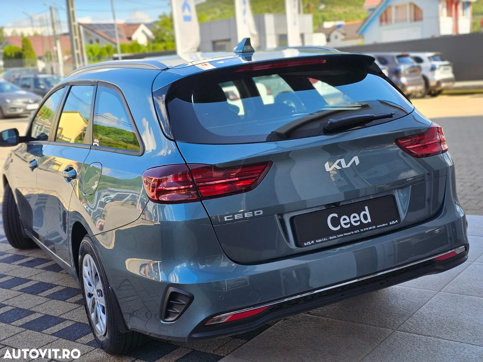 Kia Ceed SW 1.5 T-GDI 7DCT Star - 4