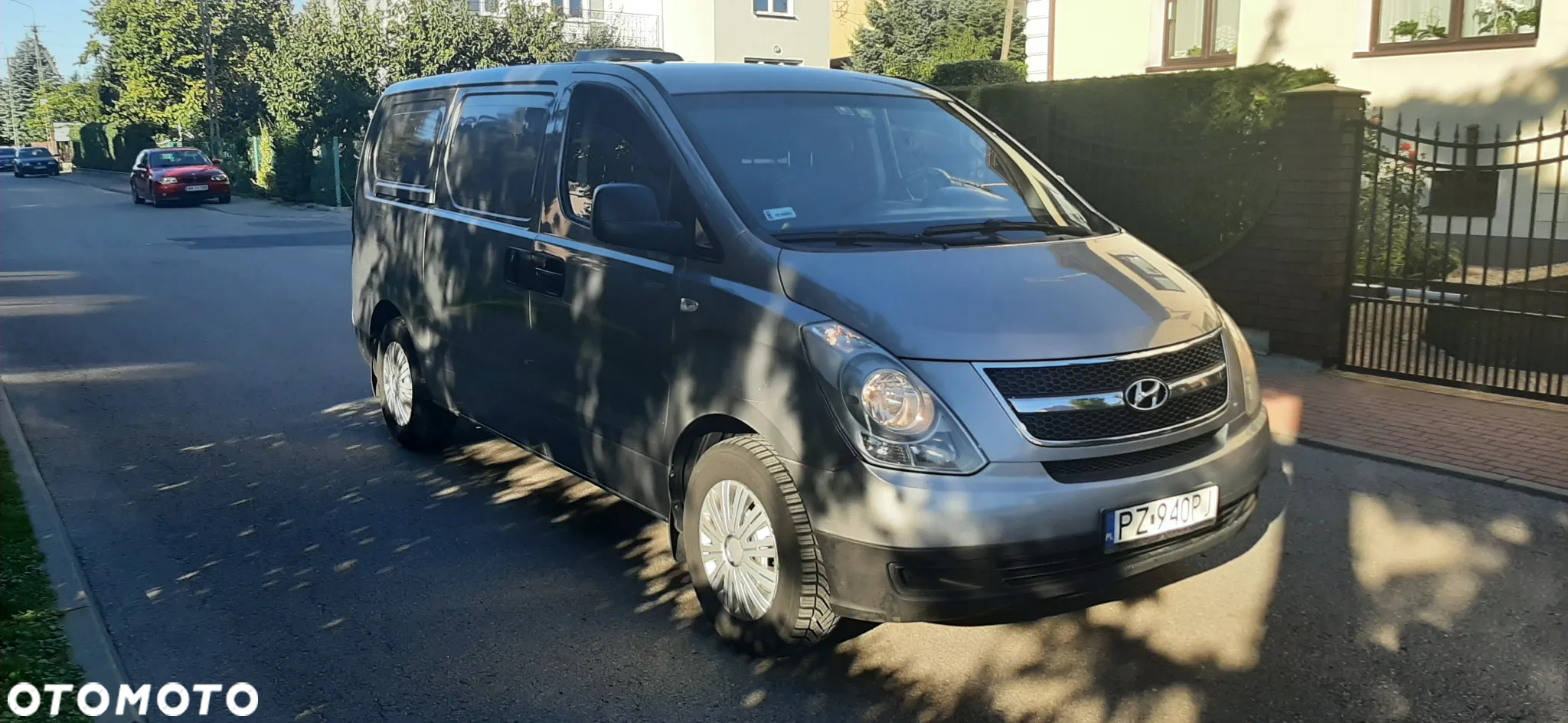 Hyundai H-1 - 2