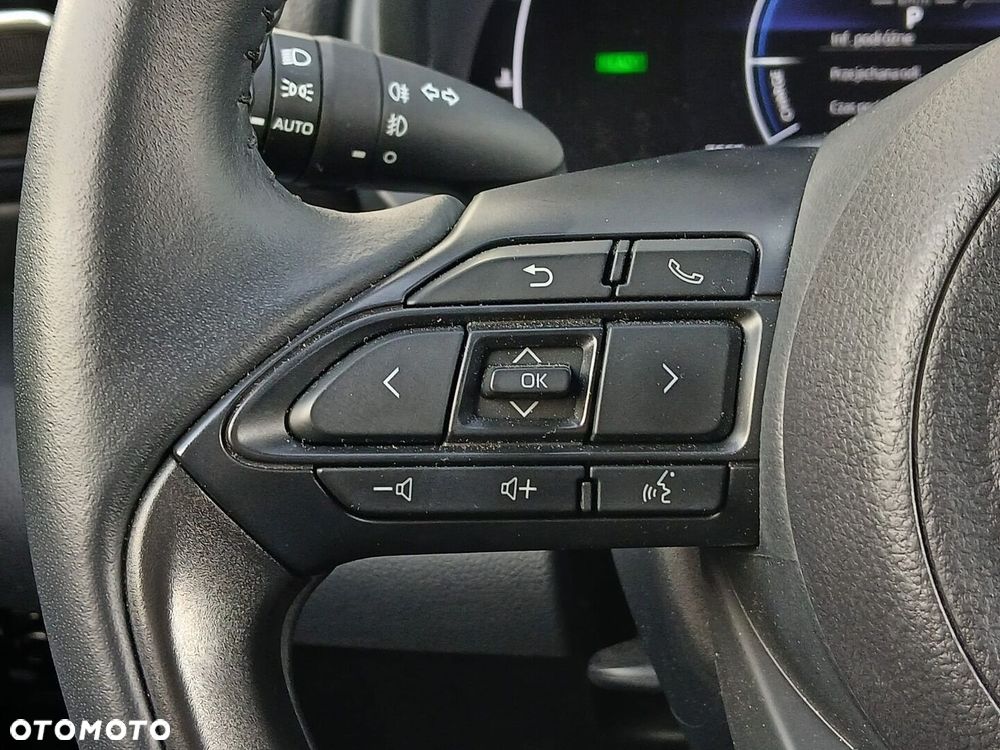 Toyota Yaris Cross Hybrid 1.5 Style - 25