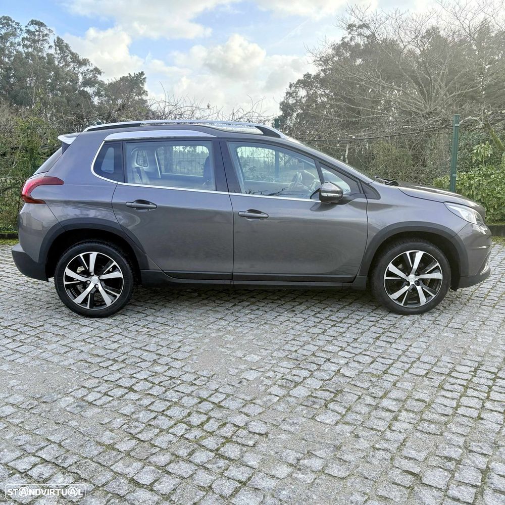 Peugeot 2008 1.5 BlueHDi Style - 3