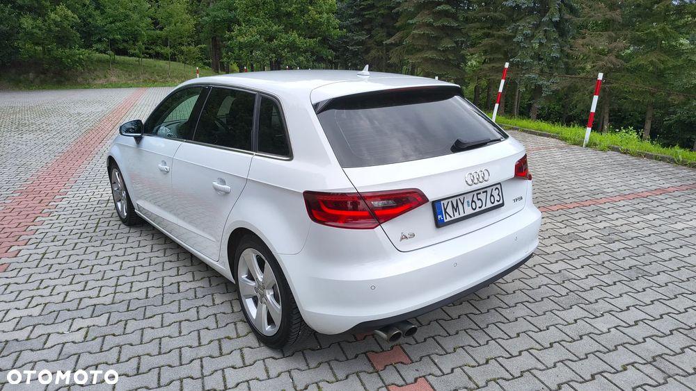 Audi A3 Sportback - 3