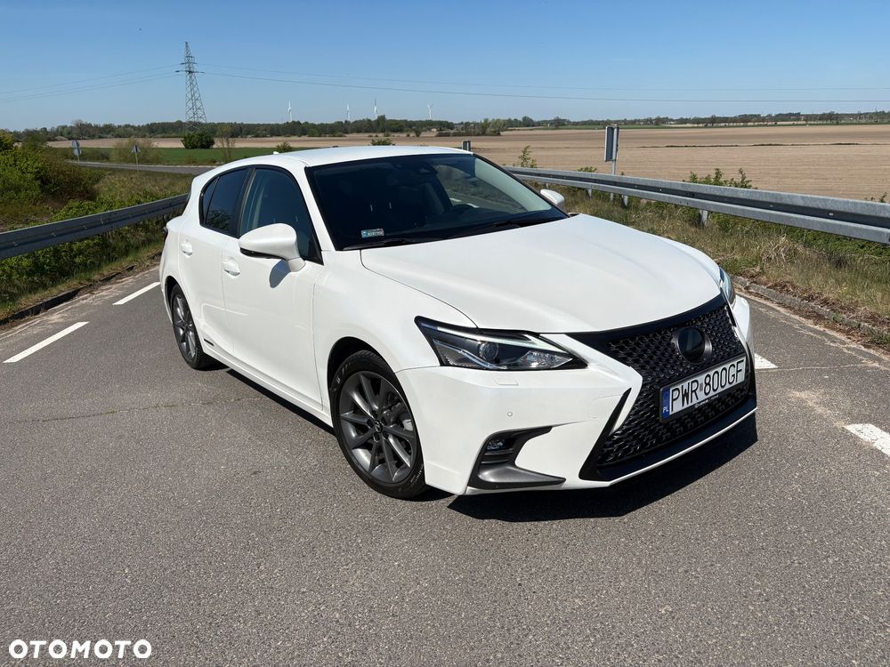 Lexus CT 200h Elegance - 1