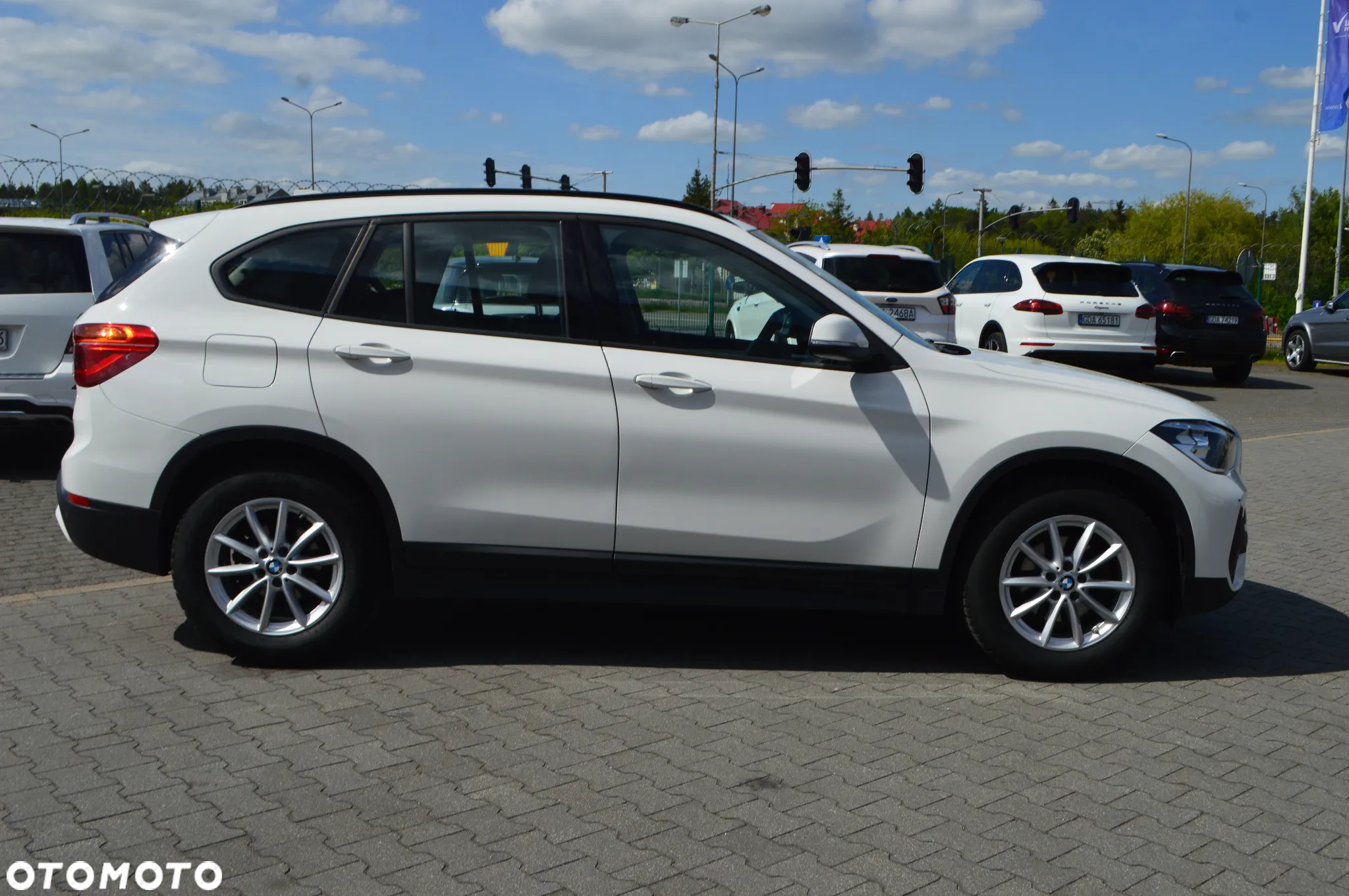 BMW X1 sDrive18i - 7
