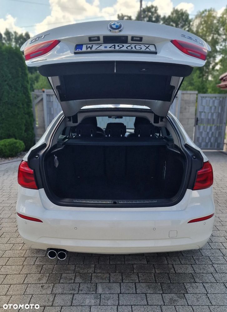 BMW 3GT - 12
