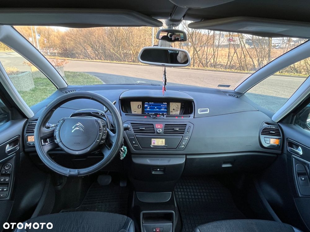 Citroën C4 Picasso - 8