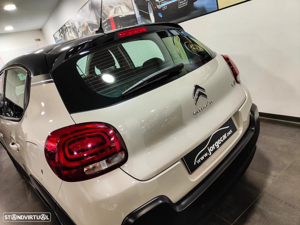 Citroën C3 1.2 PureTech Shine EAT6 - 23