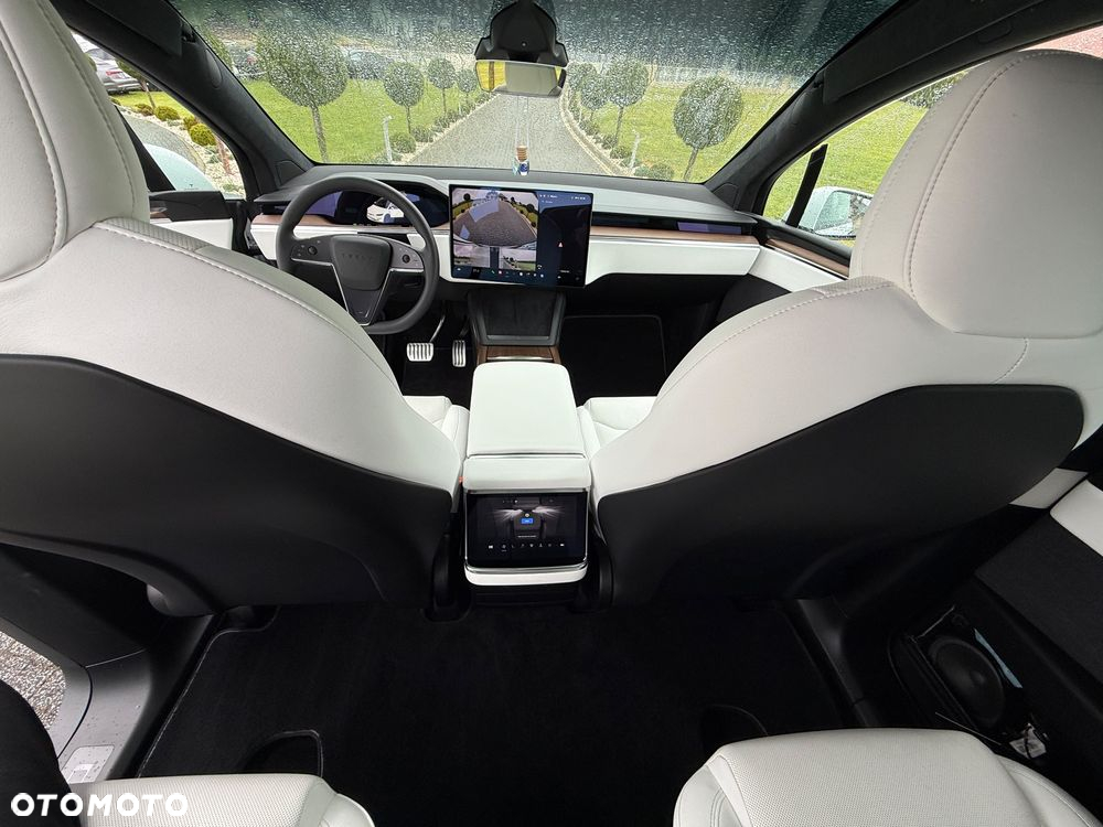 Tesla Model X Standard - 8