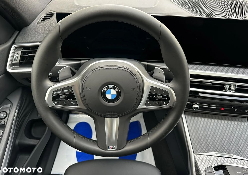 BMW Seria 3 318i M Sport - 27