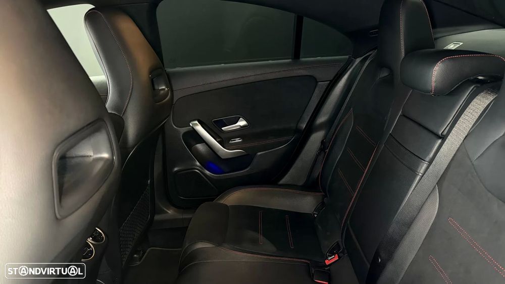 Mercedes-Benz CLA 180 - 44