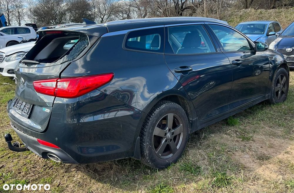 Kia Optima - 5