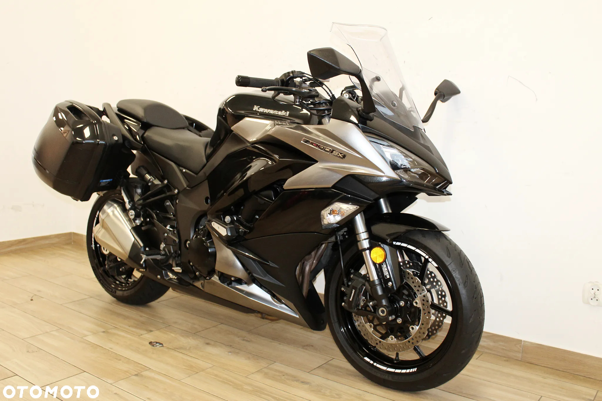 Kawasaki Ninja 1000 SX - 2