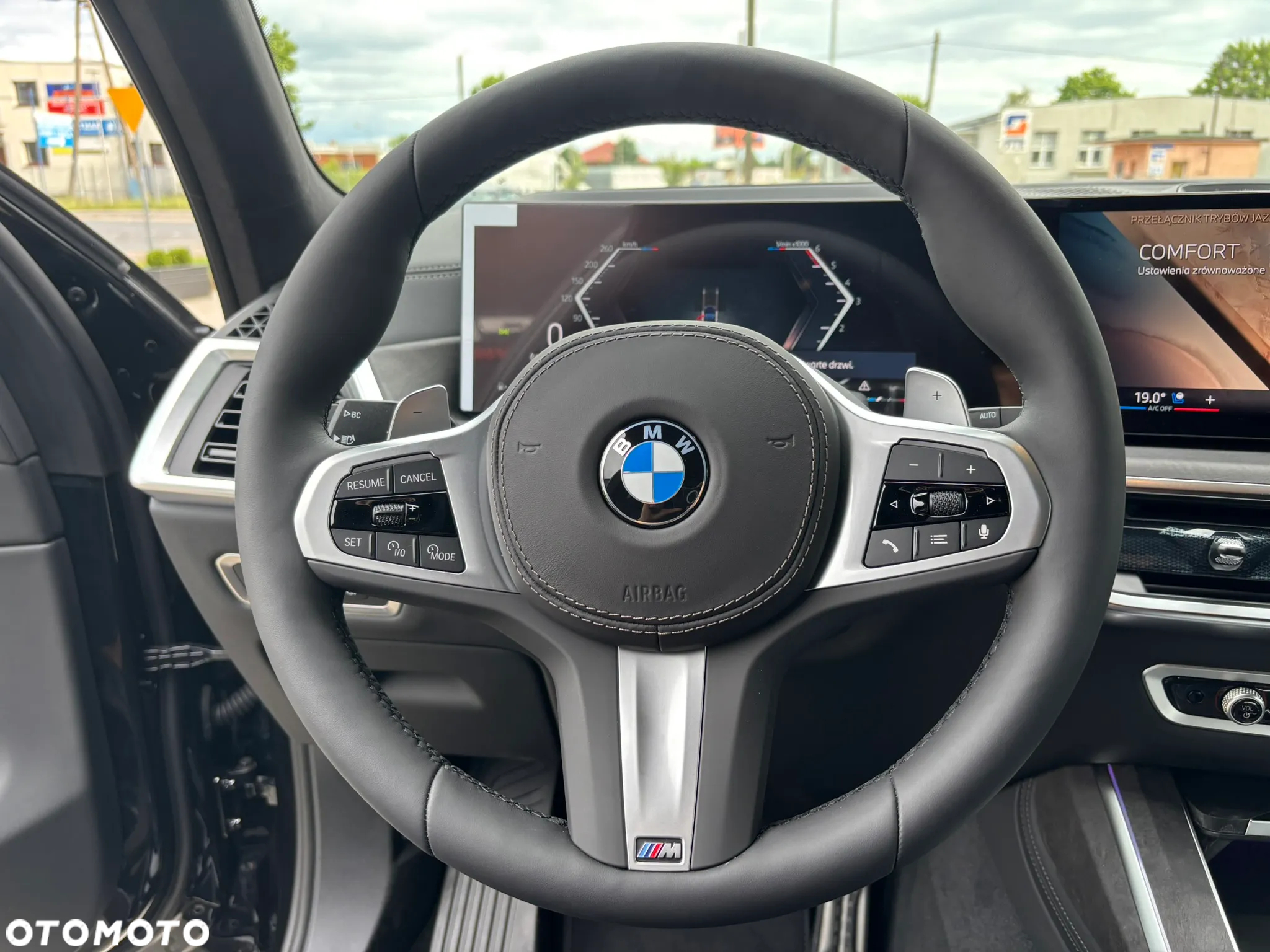 BMW X7 - 10