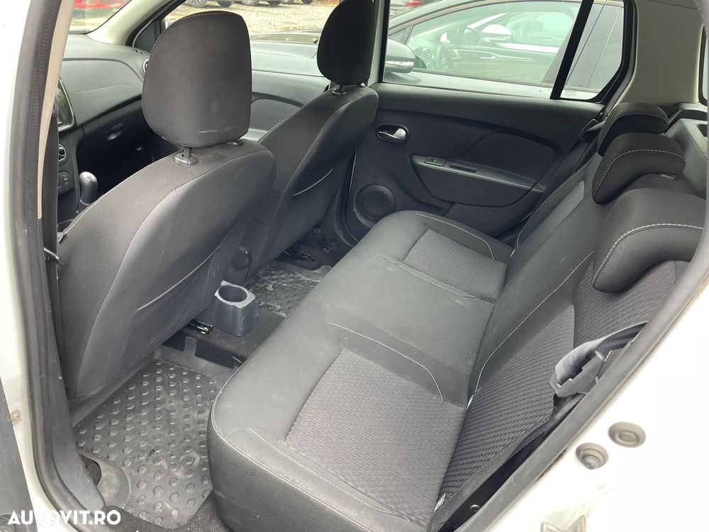 Dacia Logan MCV 1.5 dCi Prestige - 8