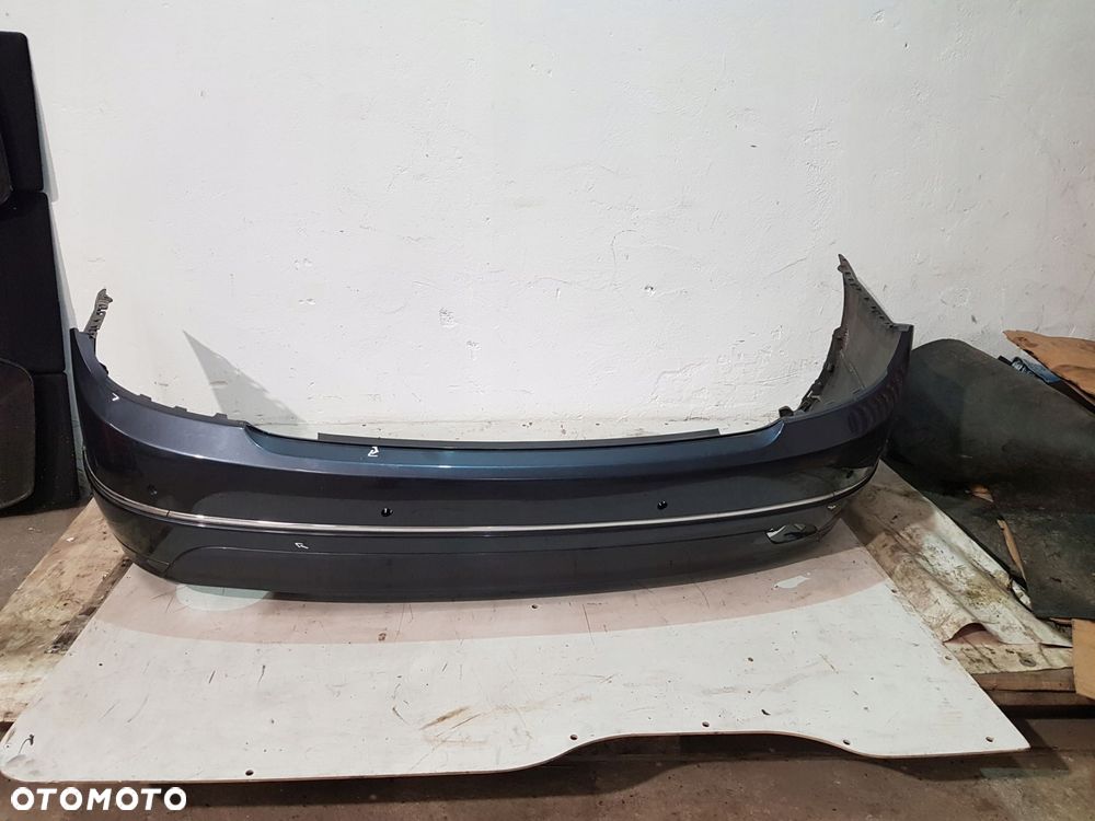 zderzak tył tylni mercedes c-klasa w204 1.8 cgi eur 10r sedan pdc 775 - 1