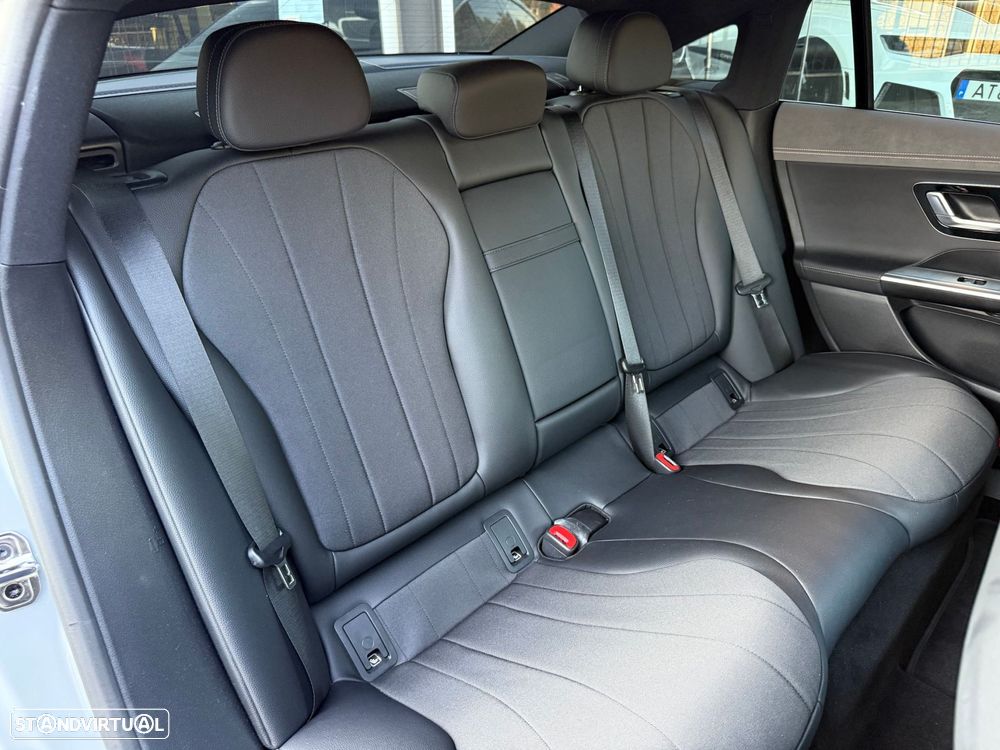 Mercedes-Benz EQE - 18