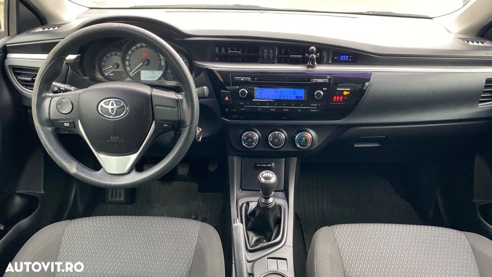 Toyota Corolla 1.4 D-4D Terra - 8