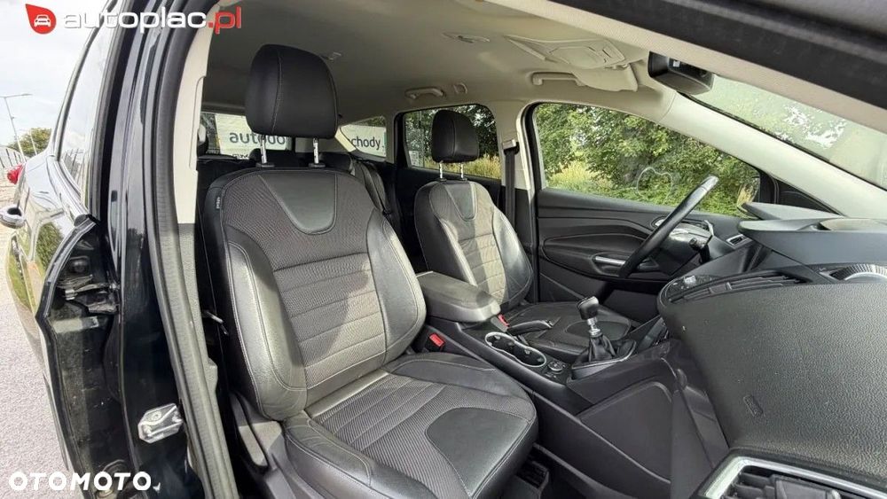 Ford Kuga - 17