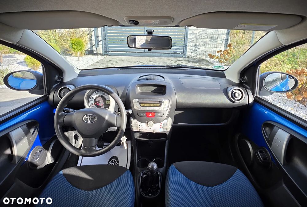 Toyota Aygo Cool - 11