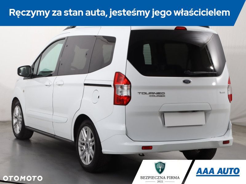 Ford Tourneo Courier - 6