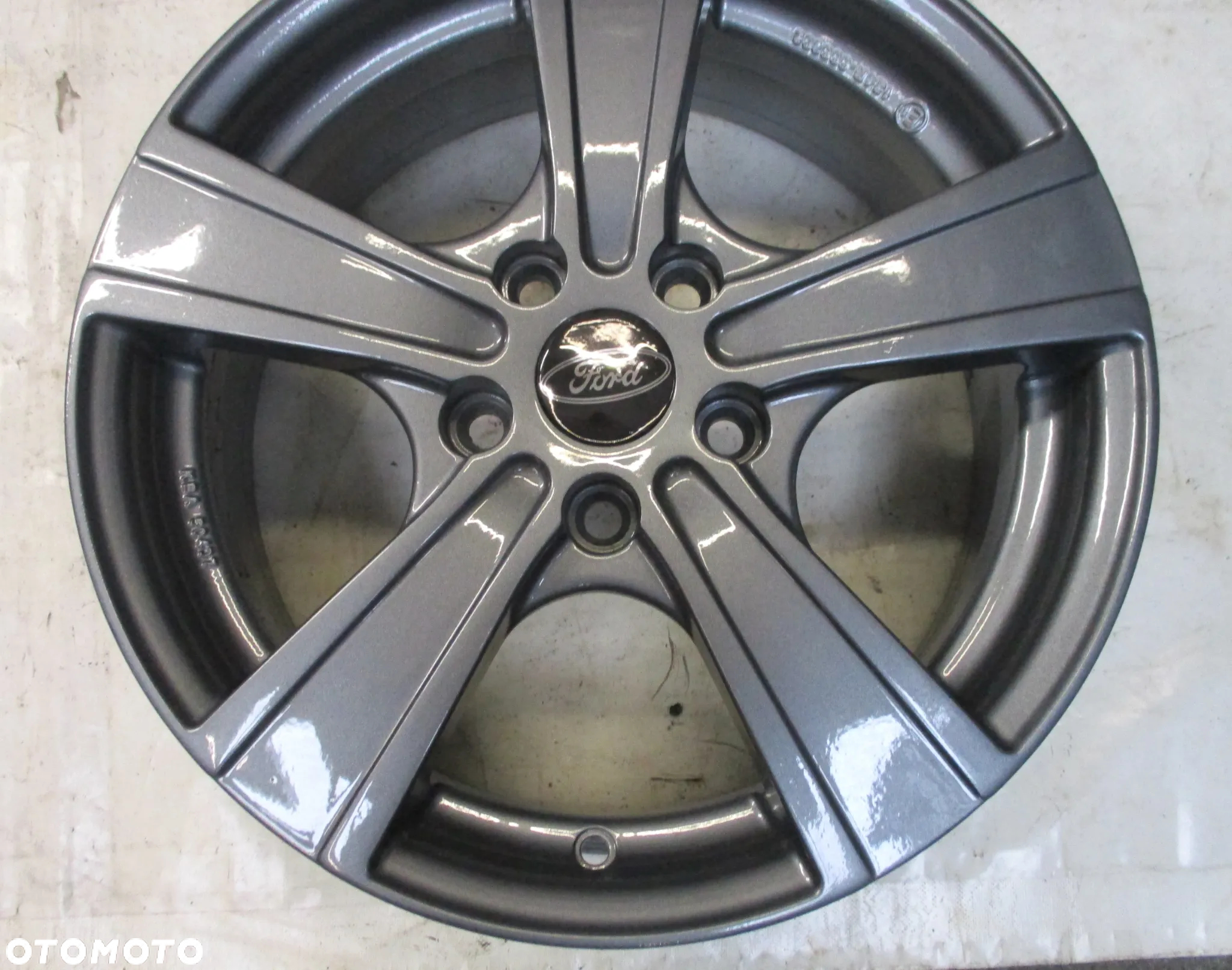 FELGI ALUMINIOWE 16 FORD KUGA I II MONDEO S-MAX C-MAX GRAND C-MAX FOCUS II III GALAXY II  ET50 - 12