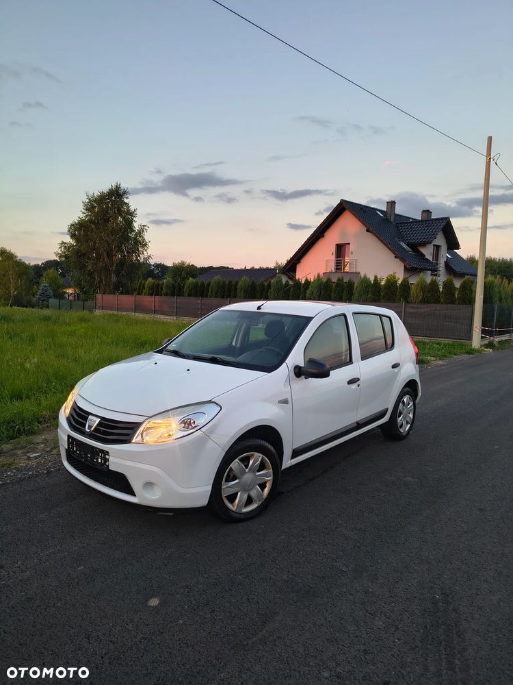 Dacia Sandero 1.2 16V Laureate - 2