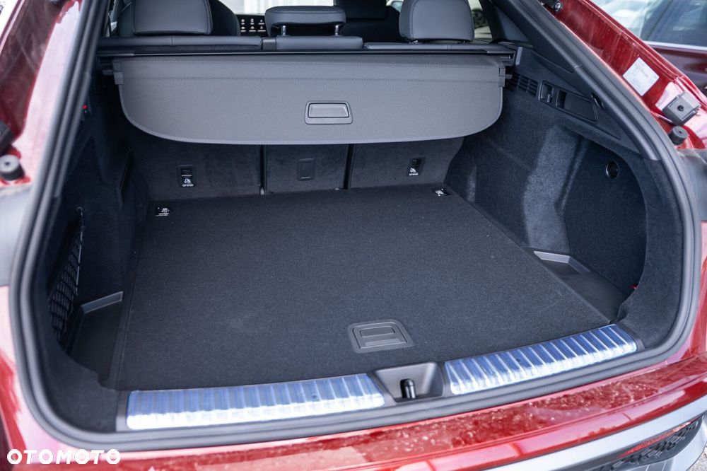Audi Q5 Sportback - 10