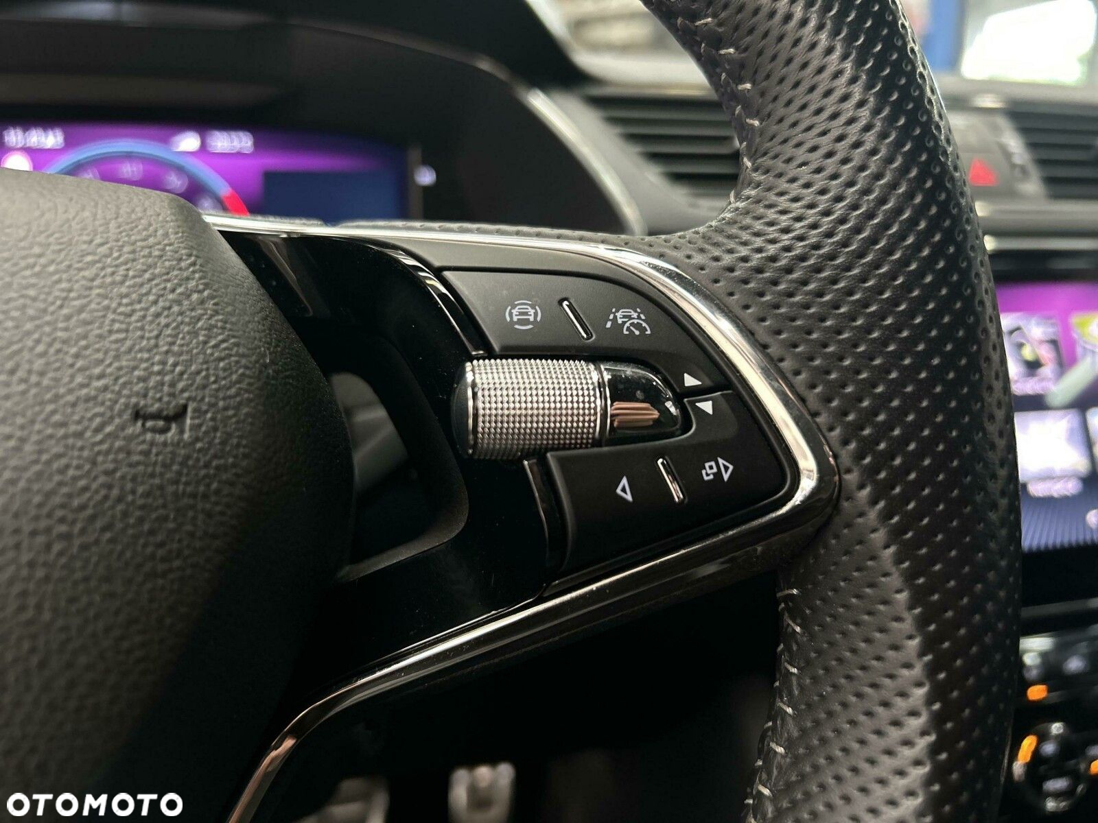 Skoda Superb 2.0 TSI Sportline DSG - 19