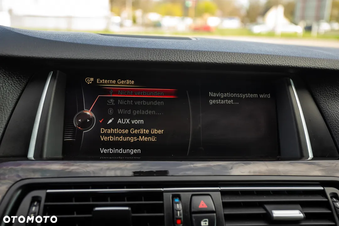 BMW Seria 5 530d xDrive Luxury Line - 34