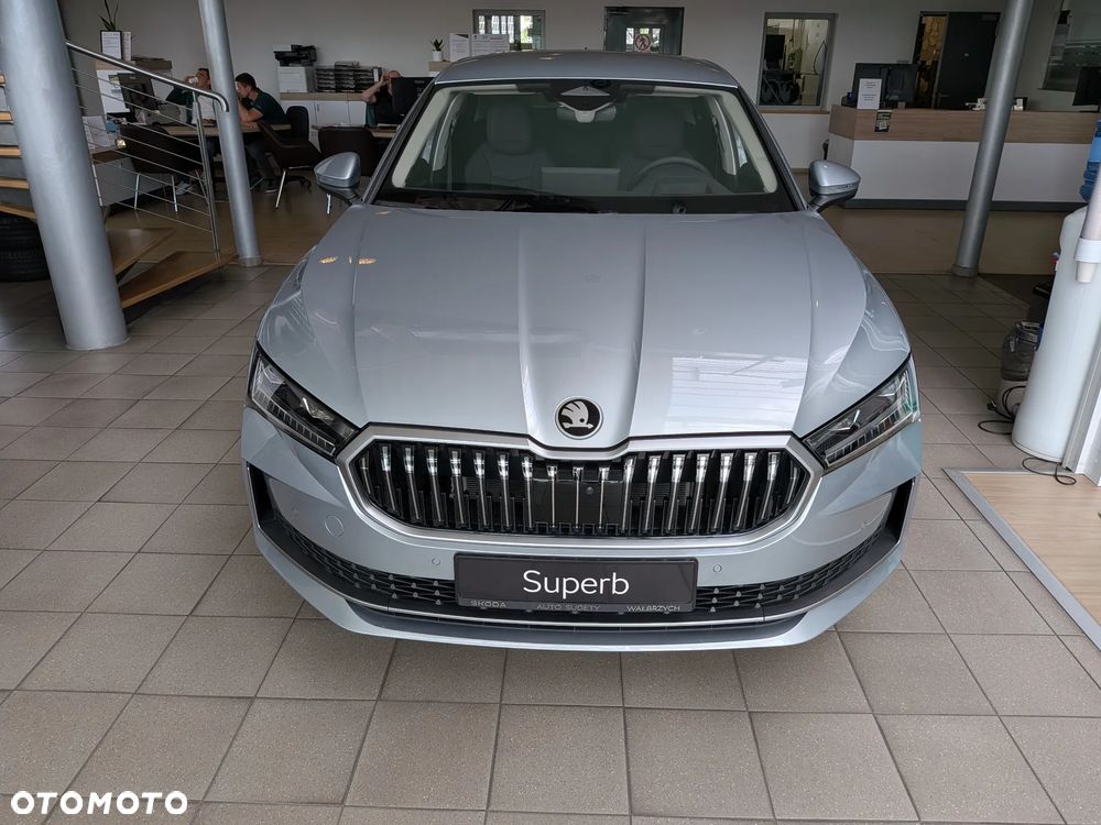 Skoda Superb 1.5 TSI L&K DSG - 4