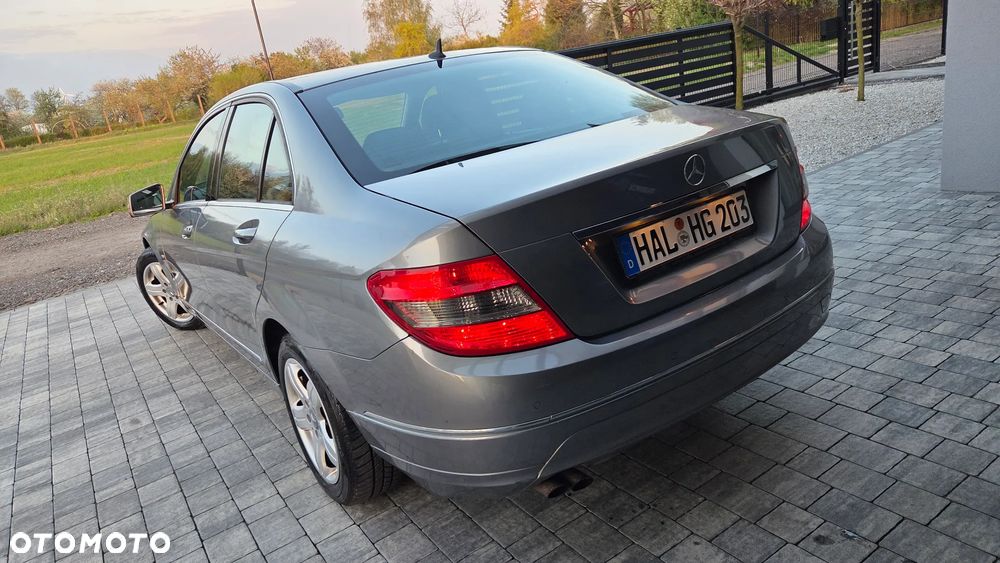 Mercedes-Benz Klasa C - 31