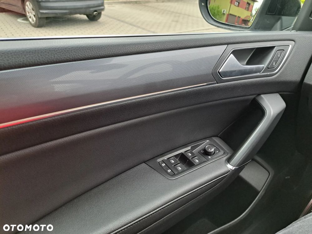 Volkswagen Touran 1.5 TSI ACT OPF DSG Trendline - 27
