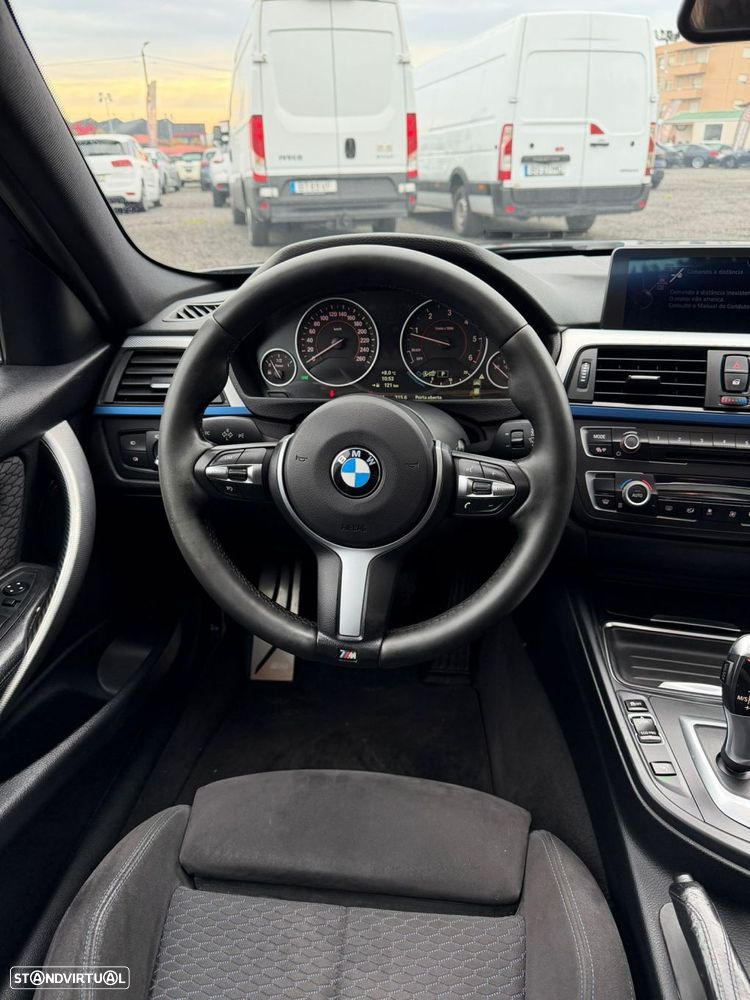 BMW 320 d Auto Pack M - 29