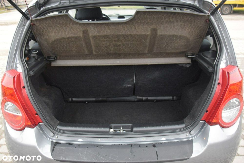 Chevrolet Aveo - 20