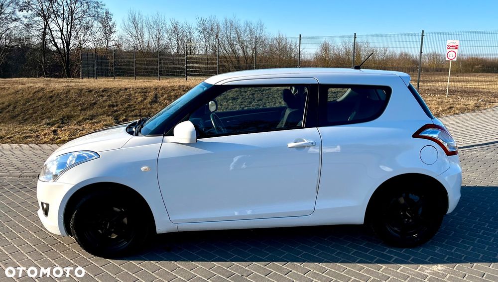 Suzuki Swift 1.2 Club - 3