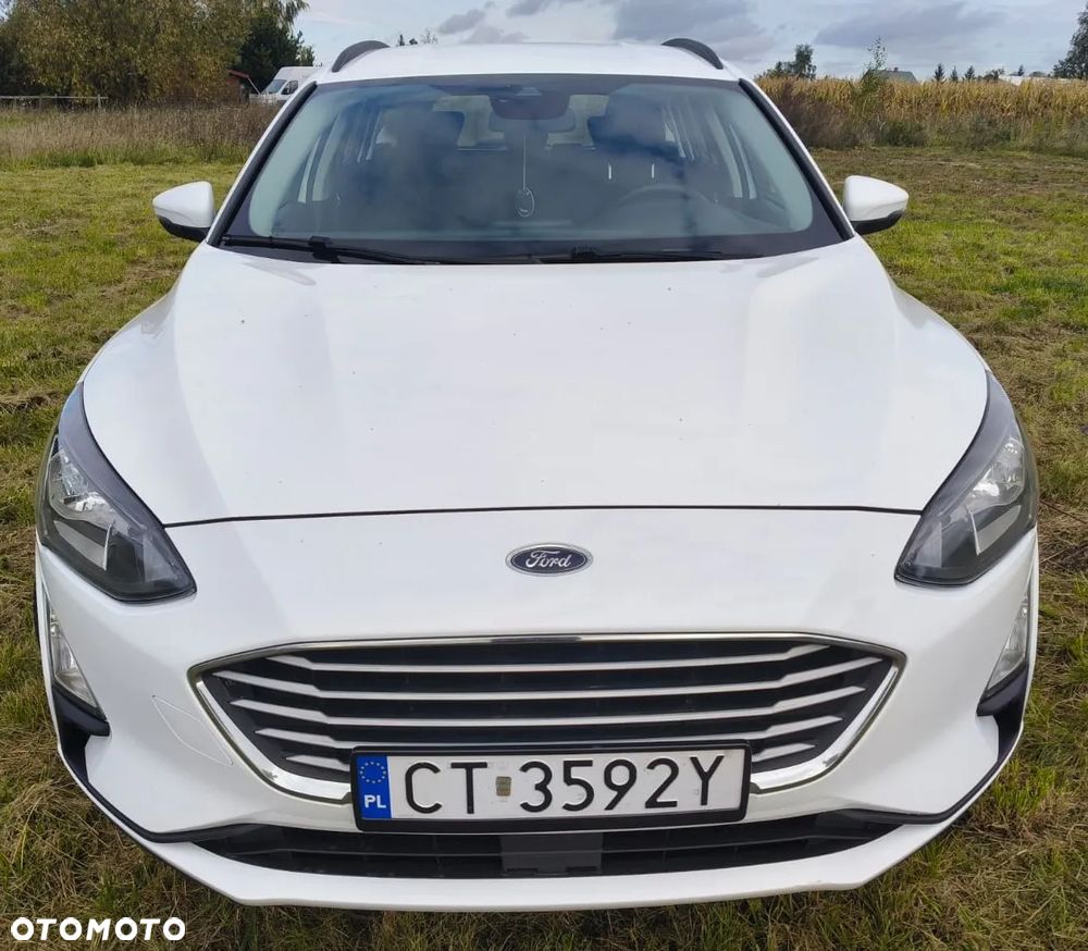 Ford Focus 2021 photo 2