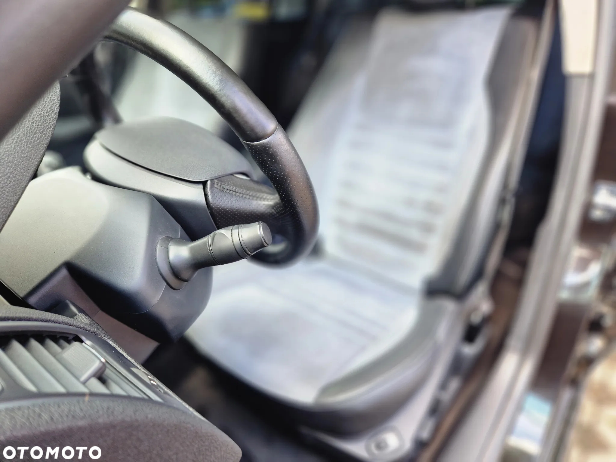 Renault Laguna Grandtour dCi 150 FAP Start-Stop GT - 23